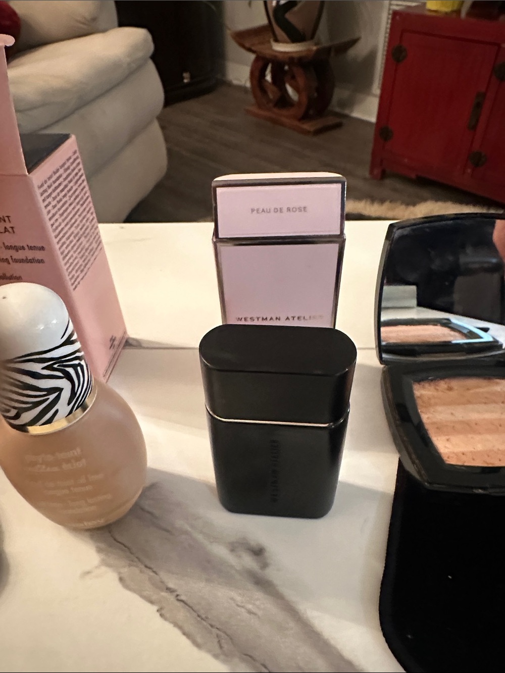 CHANEL Compact Powder Duo in White & Black Cases with Assorted Makeup - Picture 4 of 11
